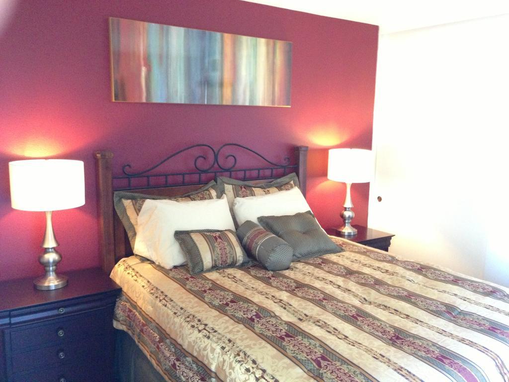 Desert Getaway Desert Hot Springs Room photo